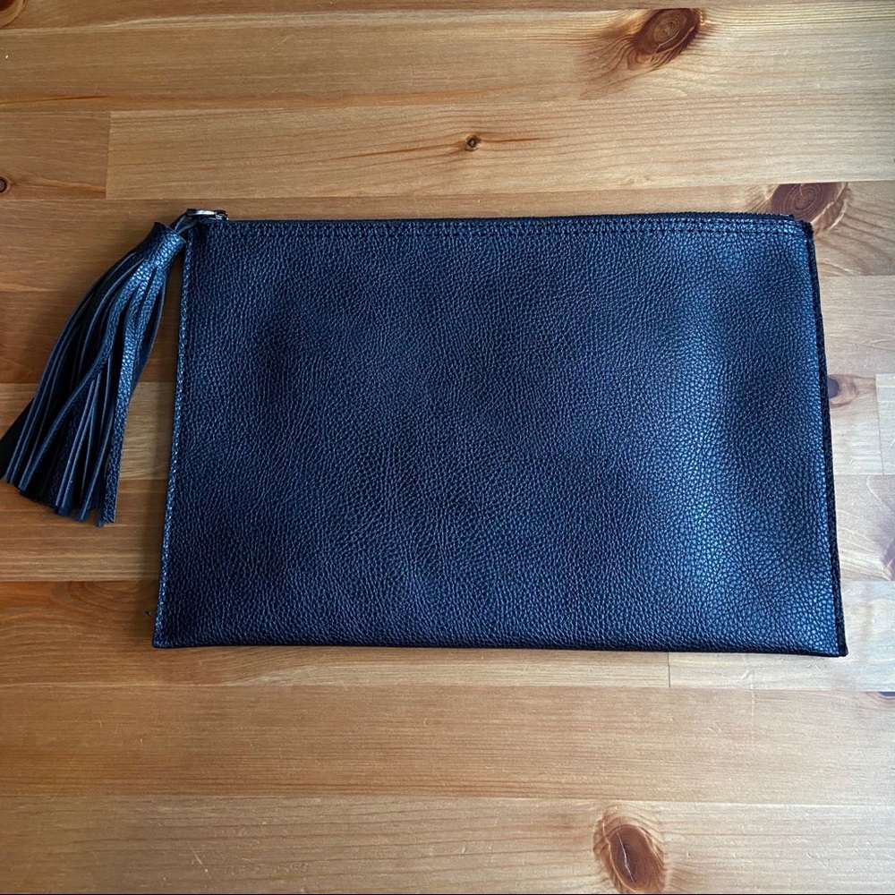 PARKER Hand Clutch Black